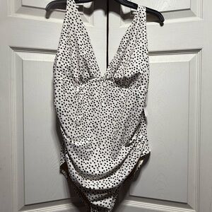 Old Navy Black and White Polka Dot Swimsuit XXL one piece